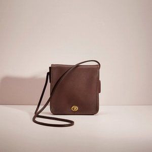 Coach Vintage Compact Pouch